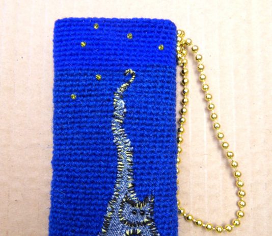 Вязаный чехол на мобильный Ночной кот Вязаный крючком чехол на мобильный телефон