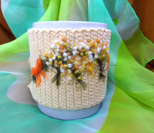 Вязаный чехол для кружки