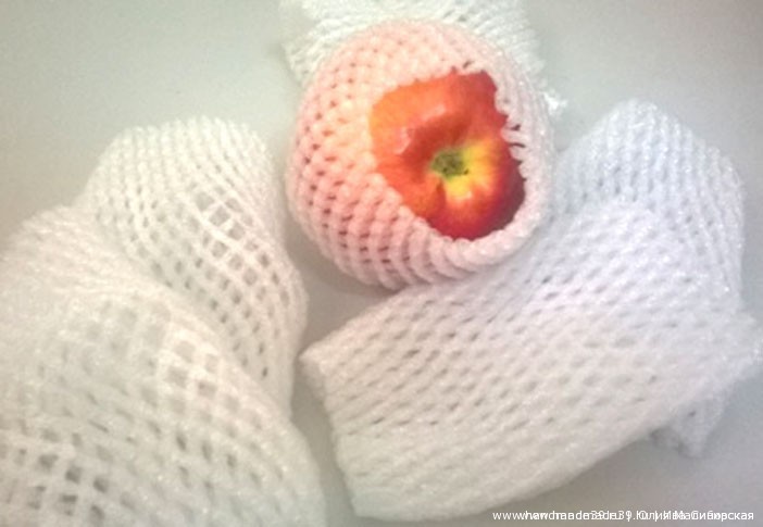 ​Рисуем одуванчики тычком из сетки для фруктов
