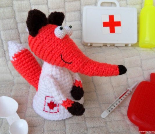 МК Вязанная крючком Лисичка-Медсестричка МК Вязанная крючком Лисичка-Медсестричка