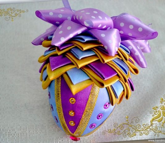 МК «Пасхальное яйцо из атласных лент» МК «Пасхальное яйцо из атласных лент»