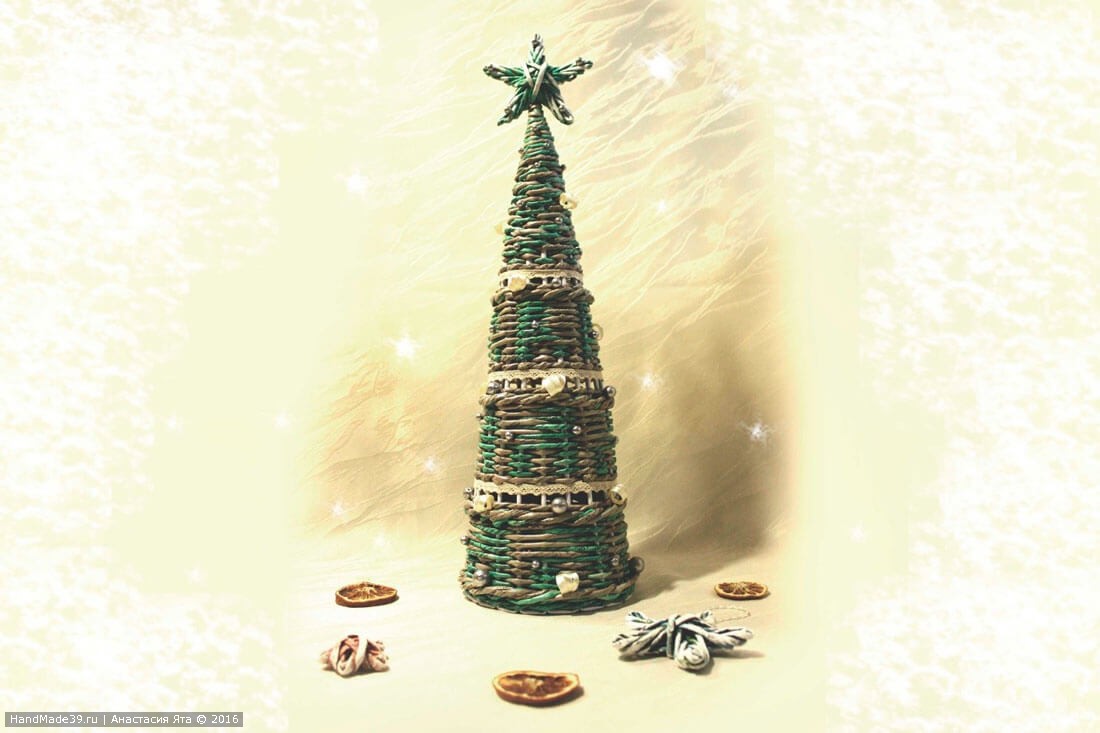 Новогодняя елка из шишек своими руками DIY МК Новогодняя елочка для декора