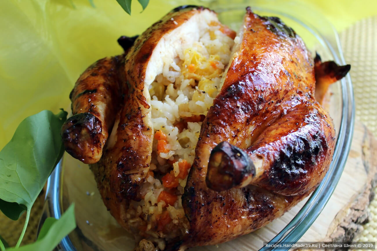 Фаршированная курица с рисом и сухофруктами – пошаговый рецепт с фото