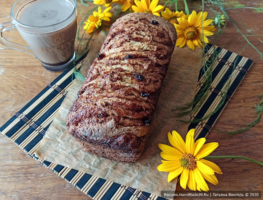 Творожный кекс с варёной сгущёнкой и изюмом – пошаговый рецепт с фото