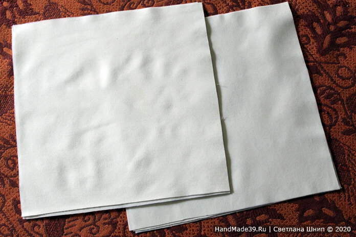 Носовые платки своими руками – шаг 1. Нарезать заготовки платочков, обычно они квадратные по форме