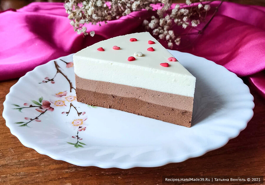 Муссовый торт «Три шоколада» – пошаговый кулинарный рецепт с фото